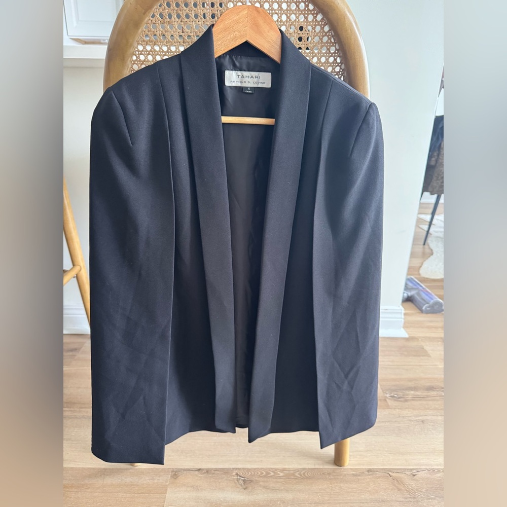 Tahari ASL Black Blazer